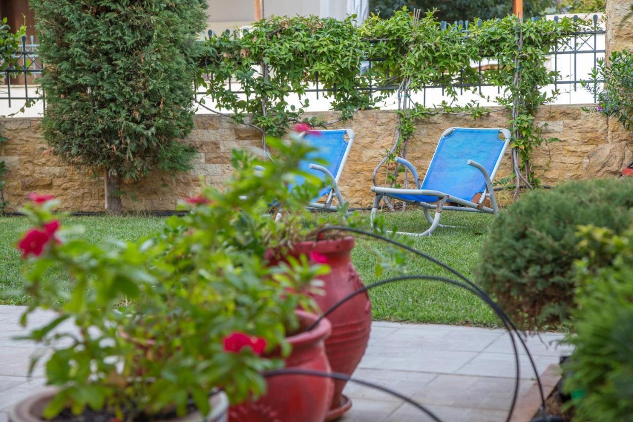 Sofia'S Villa Nikiti  Exterior photo