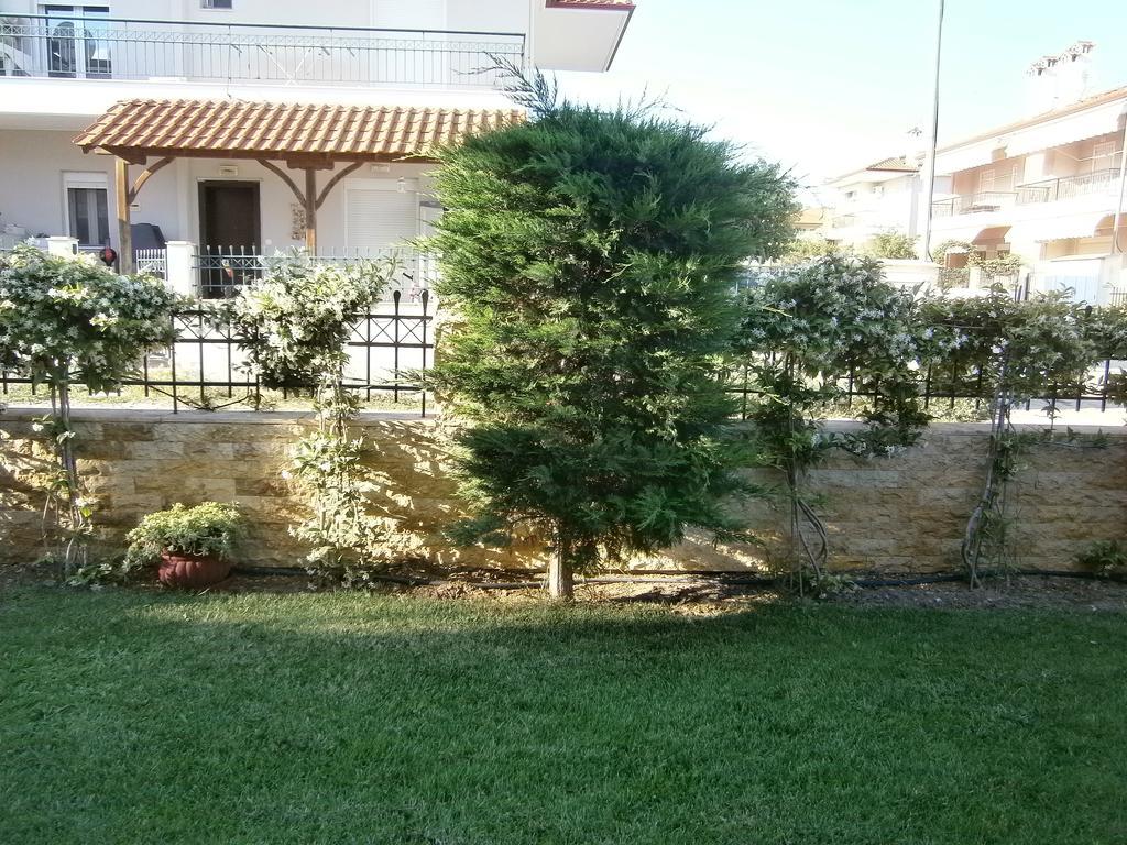 Sofia'S Villa Nikiti  Exterior photo